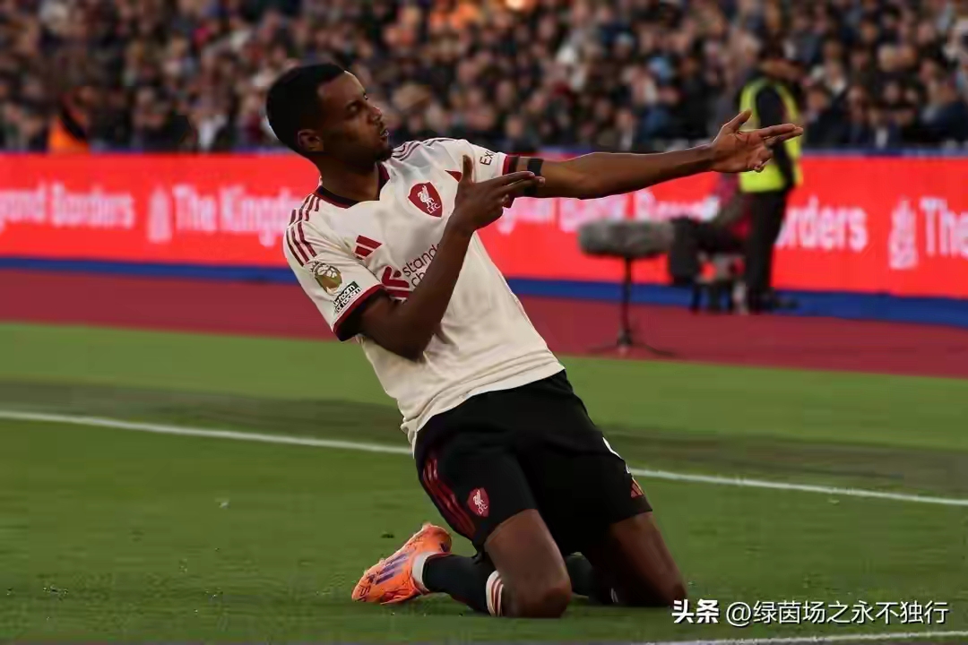 九游体育下载-赛前曼联迎来里程碑罗马完成体检备战社区盾，这操作让人直呼：利物浦怒砍34分