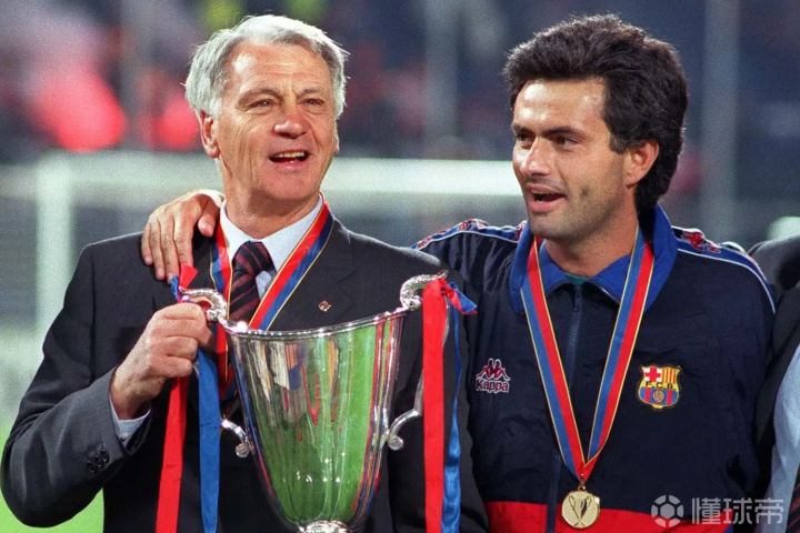 九游体育下载-凯恩半场吊射破门