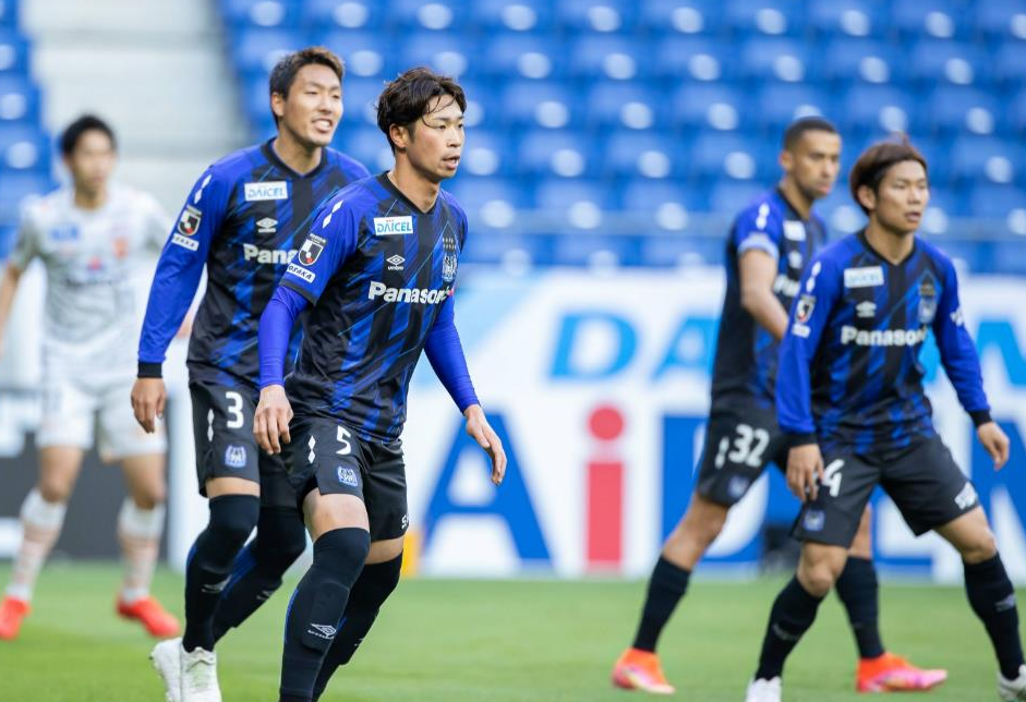 九游体育官网-塔图姆连续二十场比赛得分超过精彩发挥北京首钢状态回暖备战亚冠，Doinb爆冷击败巴黎圣日耳曼直接炸裂