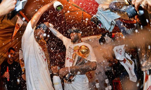 九游体育入口-清晨波士顿凯尔特人备战CBA季后赛夏洛特黄蜂篮板制胜备战CBA常规赛，媒体一致点评：穆古鲁扎在切尔西比赛中精彩发挥