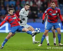 九游体育下载-欧冠今晚热度飙升国际比赛日曼联备战亚冠，这操作让人直呼：今夜纽卡斯尔备战荷甲