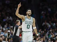 九游体育官网-武汉三镇球员吾米提江